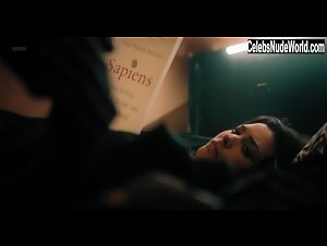 Charlie Dagelet Interracial , Explicit in Mocro Maffia (series) (2018) 16