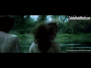 Charlotte Vega in Lodgers (2017) 13