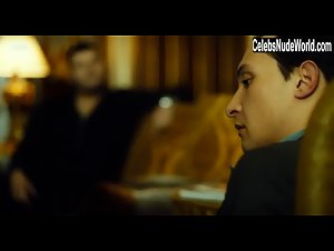 Catherine Del Carmen Barreto Martinez in Gomorra (series) (2014) 11