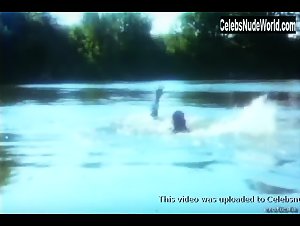 Silke Rein in Tendres cousines (1980) 15