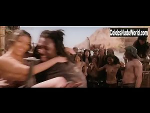 Alina Puscau in Conan the Barbarian (2011) 19