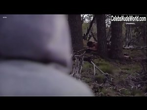 Aline Kuppenheim Hot , Voyeur In Profugos (series) (2011) 2
