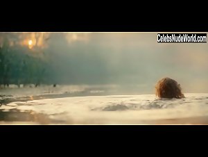 Aglaya Tarasova Outdoor Nudity , Perfect Butt In Tanki (2018) 19