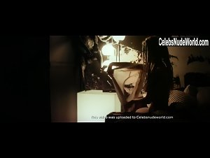 Sheri Moon Zombie in Lords of Salem (2012) 16