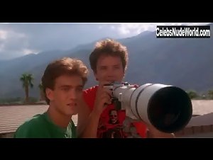 Sheree J. Wilson Voyeur , boobs in Fraternity Vacation (1985) 5