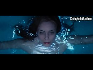 Tuppence Middleton in Jupiter Ascending (2015)