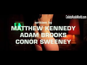 Tristan Risk nude, boobs scene in Editor (2014) 7