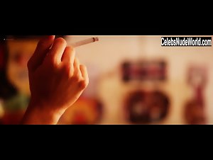 Sheila Vand hot, sex scenein 68 Kill (2017)