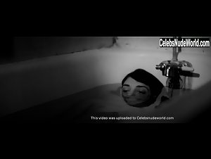 Sheila Vand in A Girl Walks Home Alone at Night (2014) 16