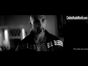Sheila Vand in A Girl Walks Home Alone at Night (2014) 7