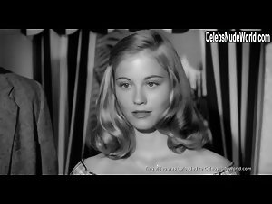 Cybill Shepherd in Last Picture Show (1971) 5