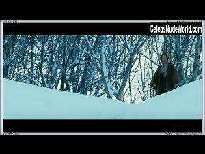 Ashina Sei nude , water scene in Silk (2007) 5