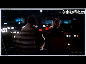 Grace Una hot scene in Guinevere (1999) 3