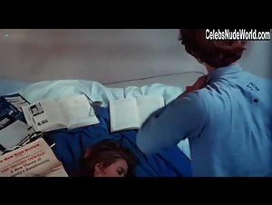 Ashley Oliver in Greetings (1968) 6