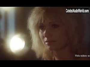 Arlette Emmery in On aura tout vu (1976) 4