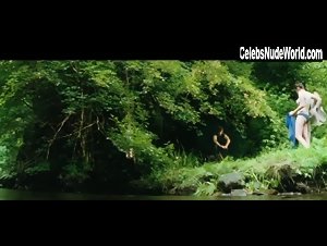 Rachel Hurd-Wood in Hideaways (2011) 17