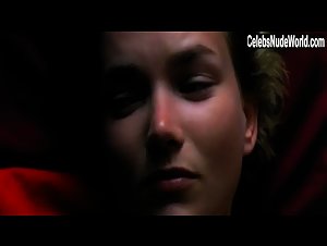 Lisa Huynh in Qui a tue Bambi (2003) 13