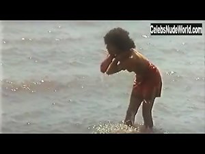 Alphonsia Emmanuel in Sweetwater (1988) 1