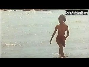 Alphonsia Emmanuel in Sweetwater (1988) 4