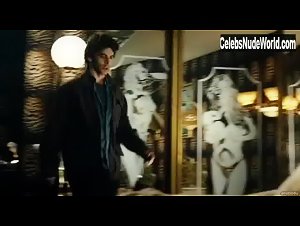 Flora Martinez Explicit , Rough in Canciones de amor en Lolita's Club (2007) 9