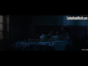 Marine Vacth in Belles familles (2015) 7