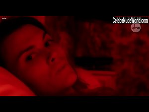 Marina Hands in Le scaphandre et le papillon (2007) 3