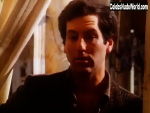 Marie-France Pisier in Miss Right (1982) 6