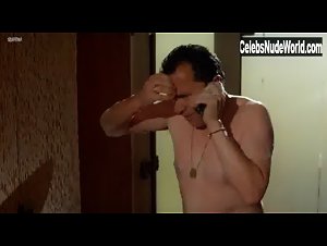 Marcela Gallego in Perder es cuestion de metodo (2004) 19