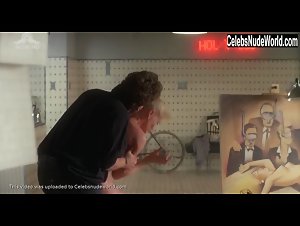 Lisa Niemi in Slam Dance (1987) 10