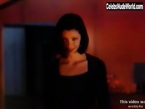 Teresa Hill in In the Heat of Passion II: Unfaithful (1994) 12
