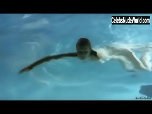 Lisa Enos nude, boobs scene in Ivansxtc (2000) 13