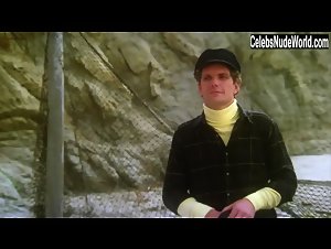 Lisa Blount in Dead and Buried (1981) 18