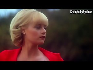 Lisa Blount in Dead and Buried (1981) 9