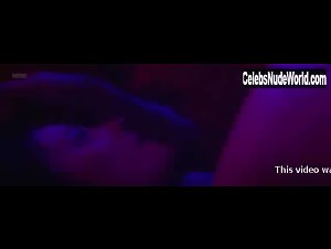 Lindsay Burdge in Thirst Street (2017) 16