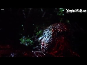 Linda Shayne (2) in Humanoids from the Deep (1980) 14