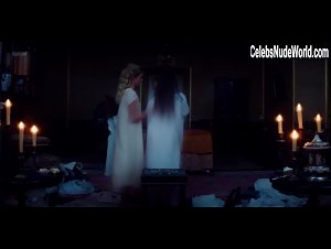 Lily Sullivan in Picnic at Hanging Rock (series) (2018) 19