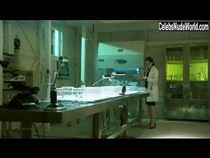 Alexandra Gordon in Hemlock Grove (series) (2013) 4