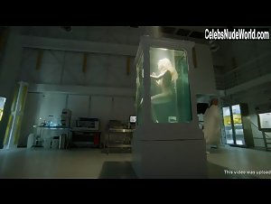 Alexandra Gordon Blonde , boobs In Hemlock Grove (series) (2013) 17