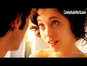 Leticia Dolera in Semen, una historia de amor (2005) 16