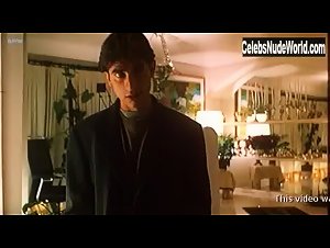 Bibiana Fernandez in Mas que amor, frenesi (1996) 7