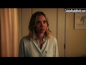 Megan Stevenson Kissing , Couple in Get Shorty (series) (2017) 4