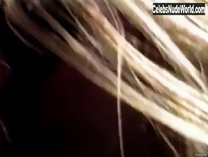 Pamela Anderson topless in yacht in Pam & Tommy Lee sex tape (1998) 18