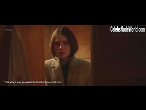 Pamela Anderson in People Garden (2016) 20