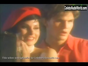 Monique Parent in Night Visions (1991) 20