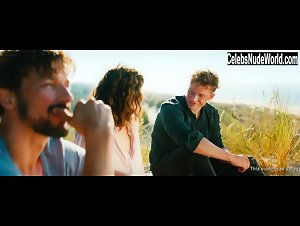 Miriam Stein in 100 Dinge (2018) 14