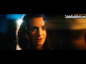 Miriam Stein in 100 Dinge (2018) 3