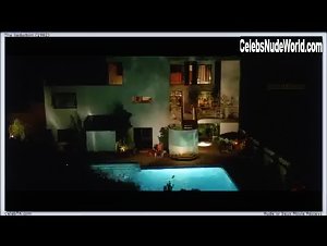 Morgan Fairchild Pool , Explicit in Seduction (1982) 9