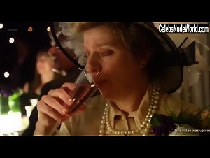 Olivia Colman in Confetti (2006) 12