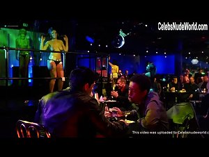 Jaclyn DeSantis in Carlito's Way: Rise to Power (2005) 18