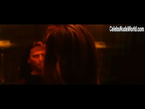 Jennifer Lopez Lingerie , Kissing scene in Hustlers 11